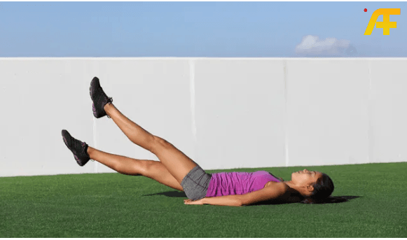 تمرين Scissor Kick