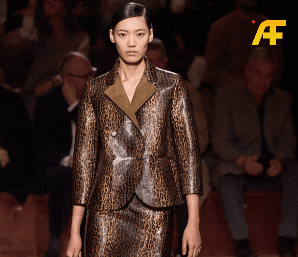 قصات وأنماط موضة خريف 2025