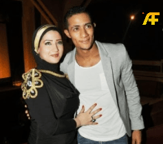 زوجة محمد رمضان الأولى