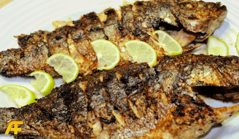 سمك مقلي بالبهارات والليمون