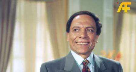 كم عمر عادل إمام