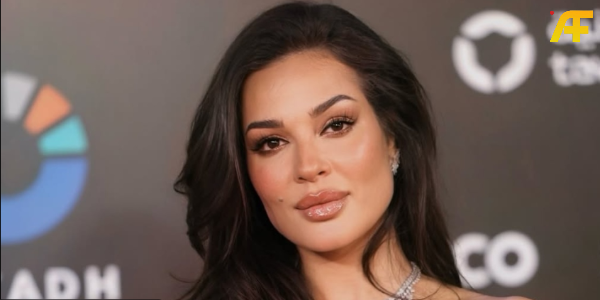 كم عمر نادين نسيب نجيم الحقيقي وما هي أبرز محطاتها الفنية حتى الآن؟