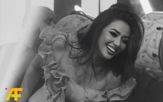 ما هي التهم الموجهة للفنانة رحمة محسن؟