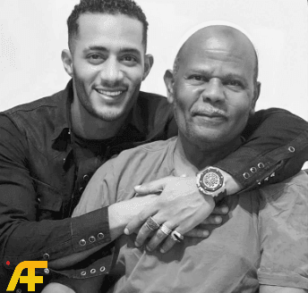 ما هو سبب وفاة والد محمد رمضان؟