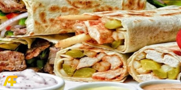 وصفة شاورما اللحم في البيت مثل المطاعم: المكونات وأسرار التتبيلة المثالية