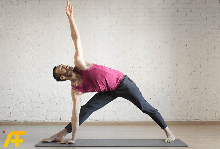 وضعية المثلث في اليوغا