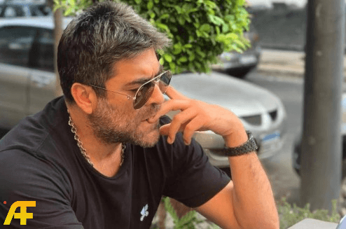 إلى أين كان وائل كفوري متوجهاً بالطائرة؟