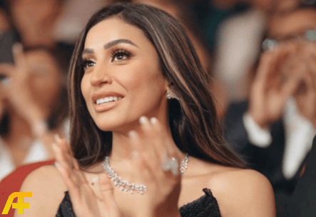 من هم أزواج دينا الشربيني؟