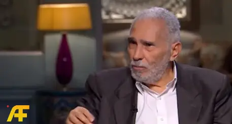 عبد الرحمن أبو زهرة وحل أزمة الضرائب